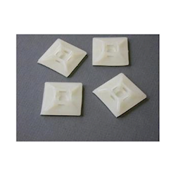 StarTech Nylon Cable Tie Mounts - PKG of 100