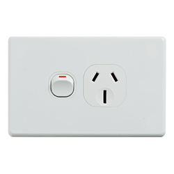 4Cabling 4C | Classic Single Power Point 250V 15A Horizontal