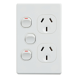 4Cabling 4C | Classic Double Power Point 250V 10A with 16AX Extra Switch Vertical