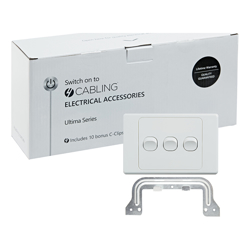 4Cabling 4C | Ultima 3 Gang Switch 250V 16AX Horizontal 10 Pack with 10 FREE C-Clips